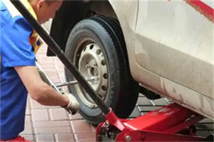 昌吉州附近拖车24小时服务热线电话